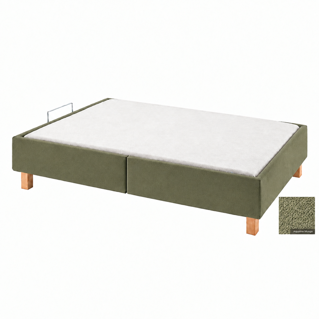 Refined Volga canapé in Aqualine Musgo